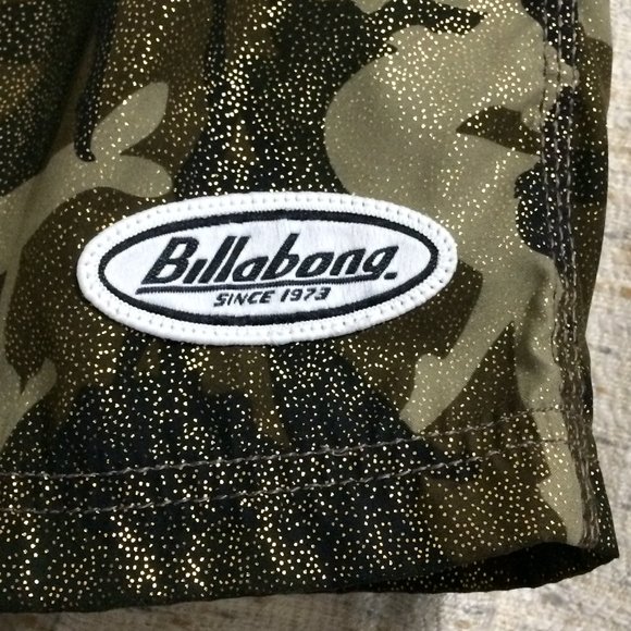 Billabong Metallic Print Boardshorts - 38 - Picture 2 of 7